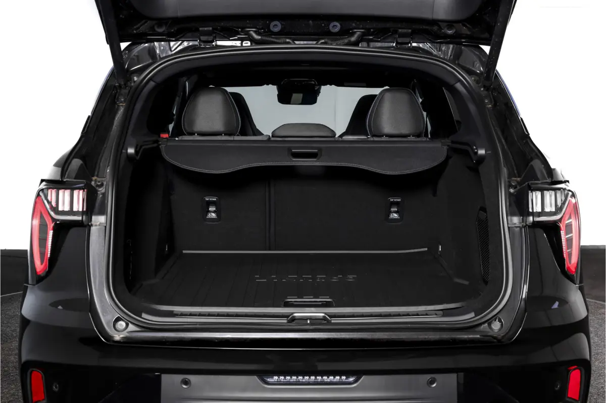 1.5 PHEV 261PK MY23 | Donkere hemel | 360 Camera | 7.4 kWh Boordlader | S/K-panodak | Adapt. Cruise | Memory | Elek. klep | LM 20" | 7733