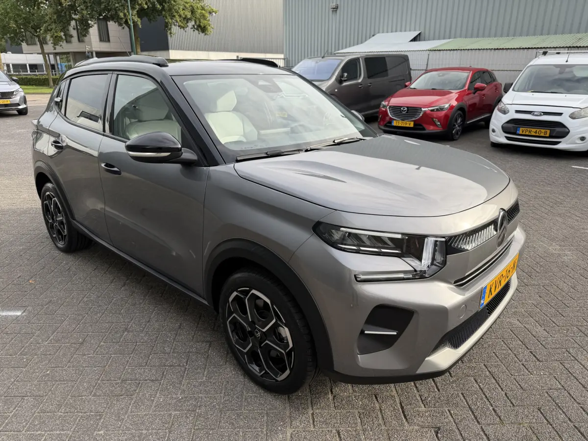 Max 113pk Comfort Range 44 kWh (Camera - Automatische Airco - Navigatie - LED - Apple Carplay - Parkeersensoren achter)