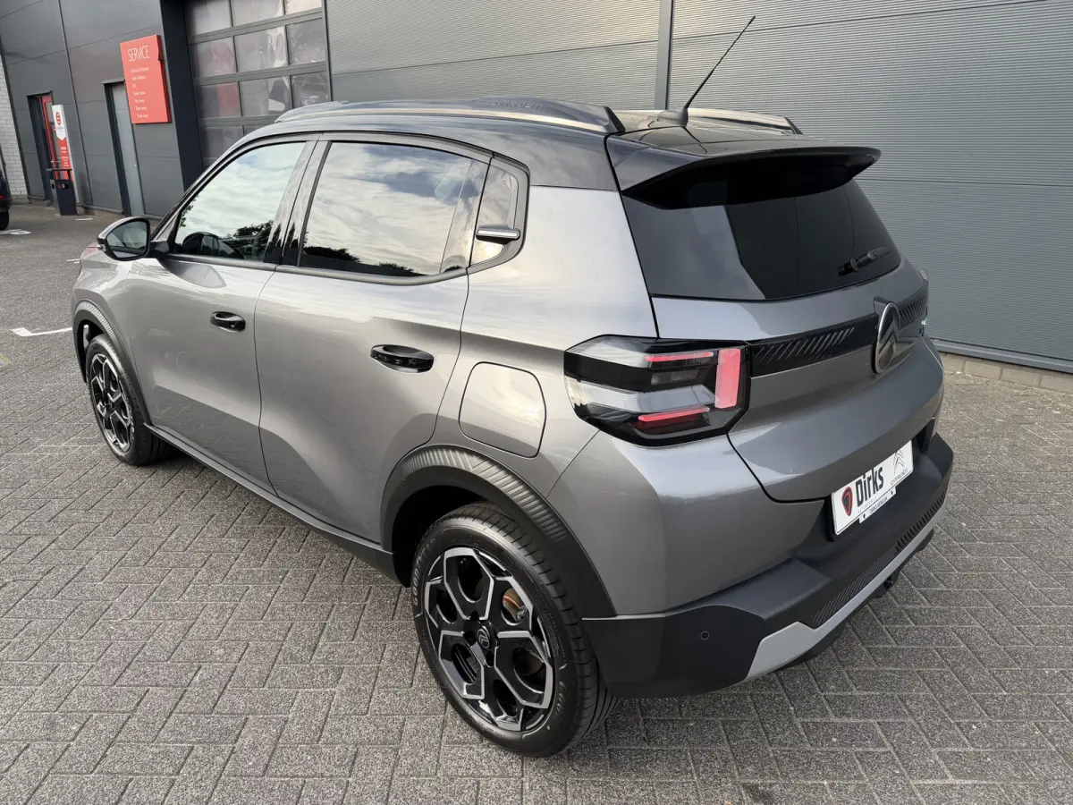 Max 113pk Comfort Range 44 kWh (Camera - Automatische Airco - Navigatie - LED - Apple Carplay - Parkeersensoren achter)