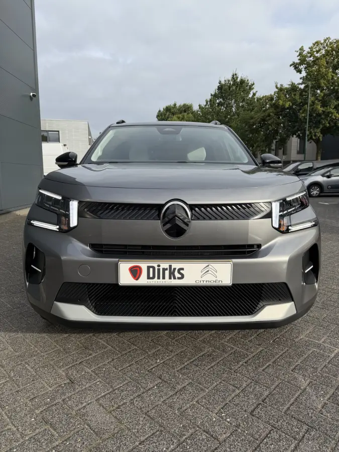 Max 113pk Comfort Range 44 kWh (Camera - Automatische Airco - Navigatie - LED - Apple Carplay - Parkeersensoren achter)