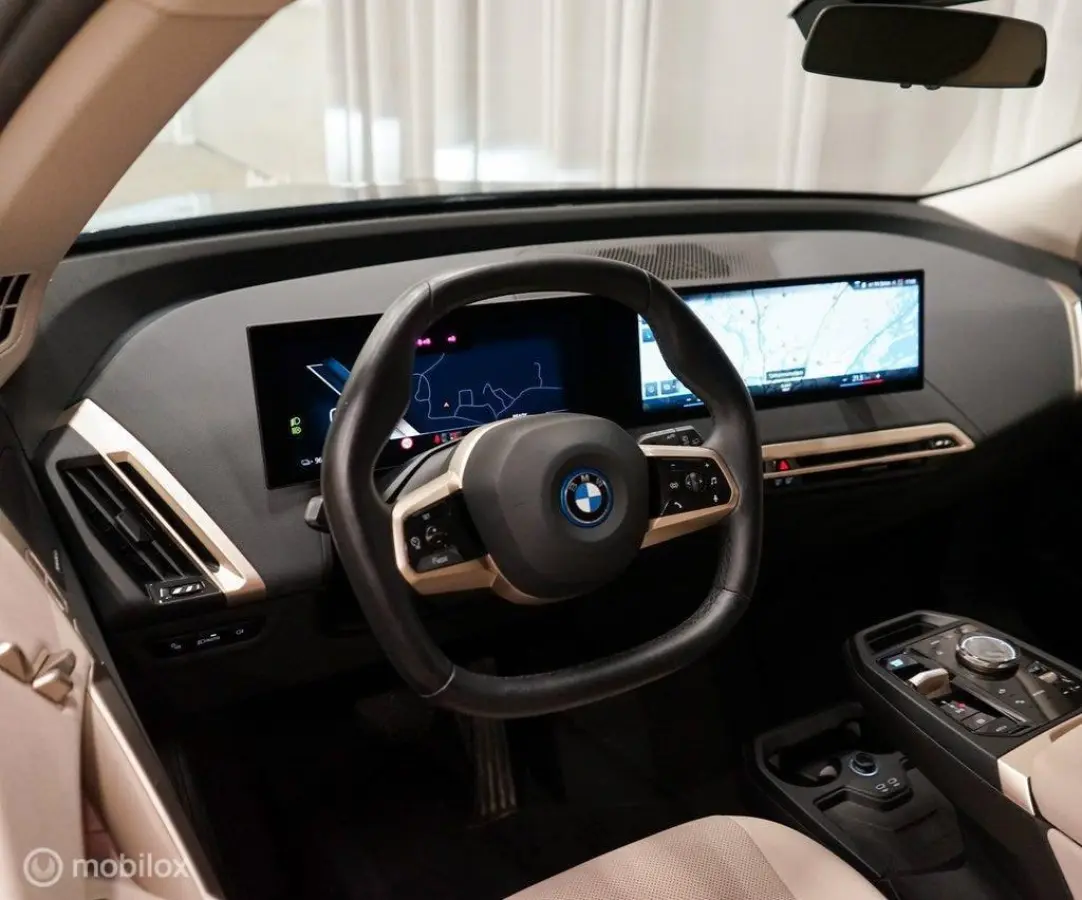 xDrive50 Sport Edition 112 kWh, trekhaak, H/K