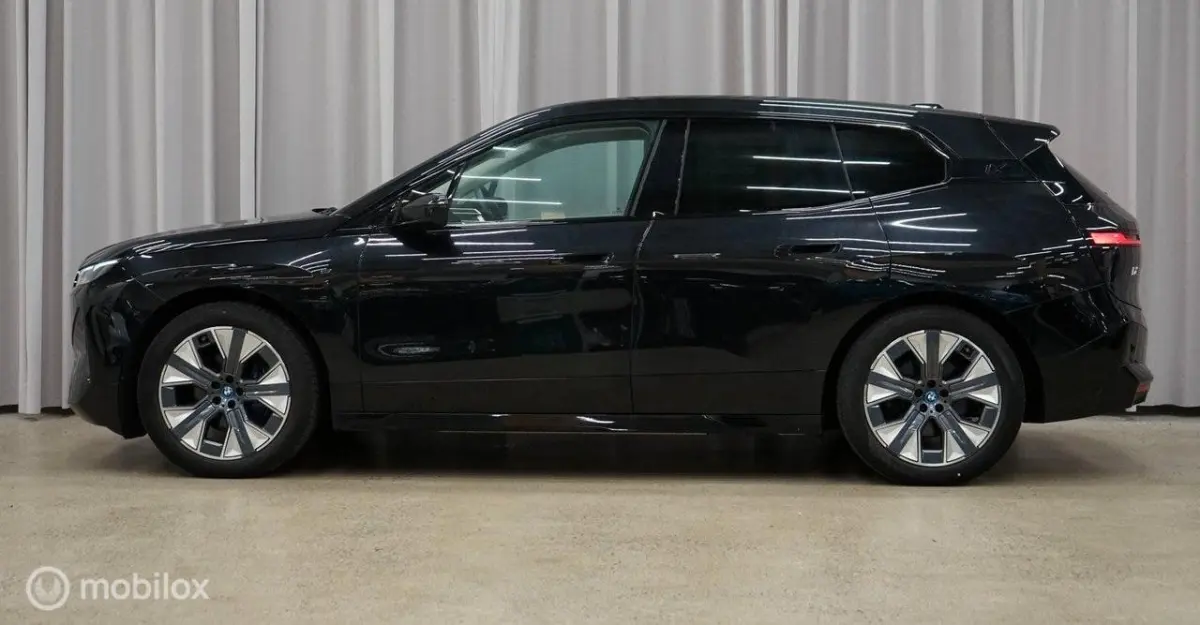 xDrive50 Sport Edition 112 kWh, trekhaak, H/K