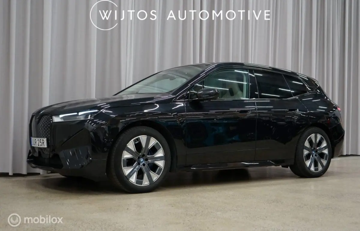 xDrive50 Sport Edition 112 kWh, trekhaak, H/K