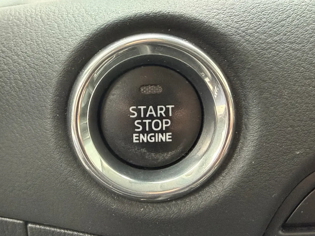 2.0 SkyActiv-G 165 Skylease GT (Trekhaak (2000kg) - Leder incl verwarming/geheugen - Keyless Entry - Parkeersensoren V+A - LED - Bose - 17"incl 4S)