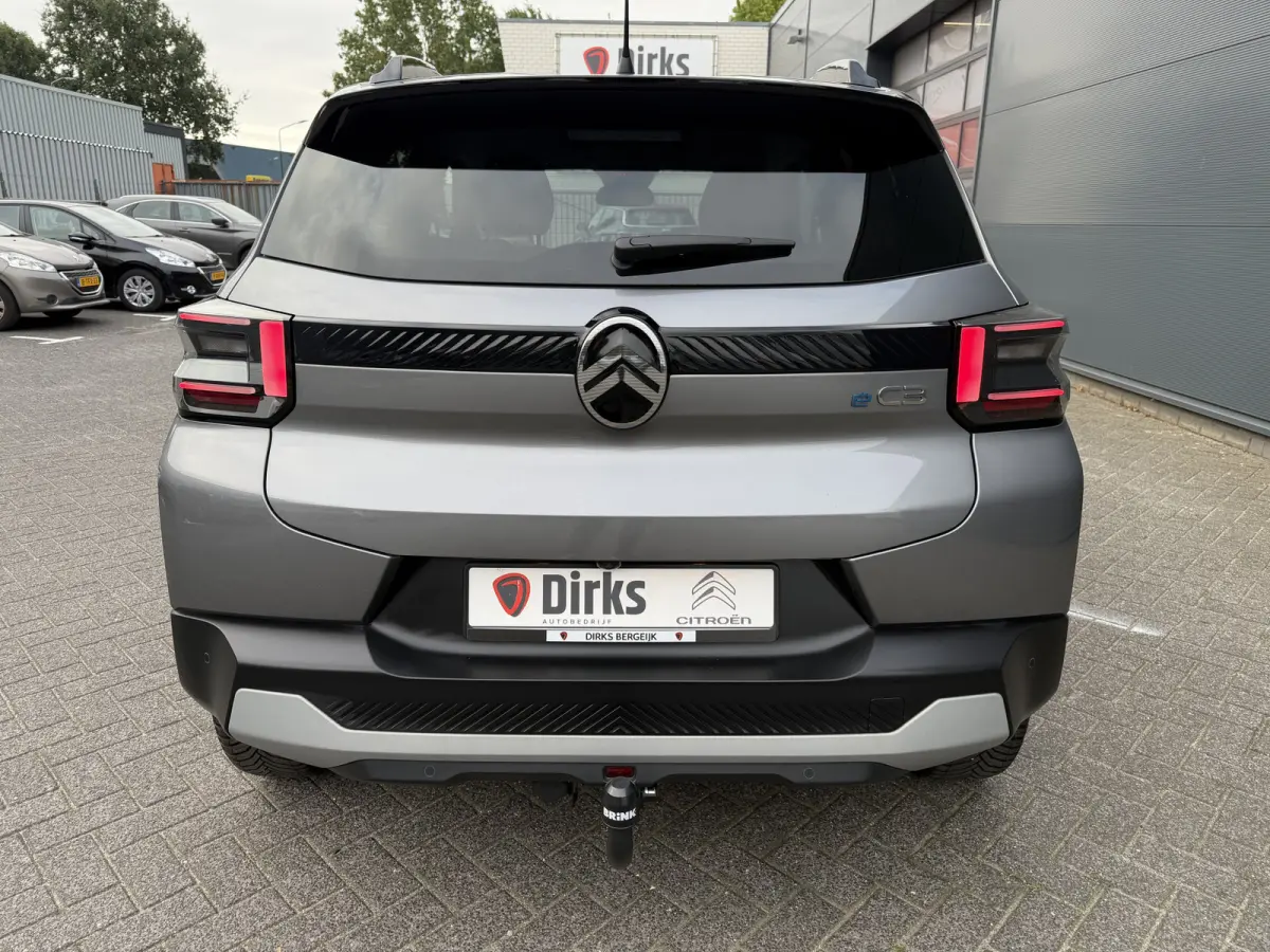 Max 113pk 44 kWh (Trekhaak - Camera - Automatische Airco - Navigatie - Apple Carplay - LED)