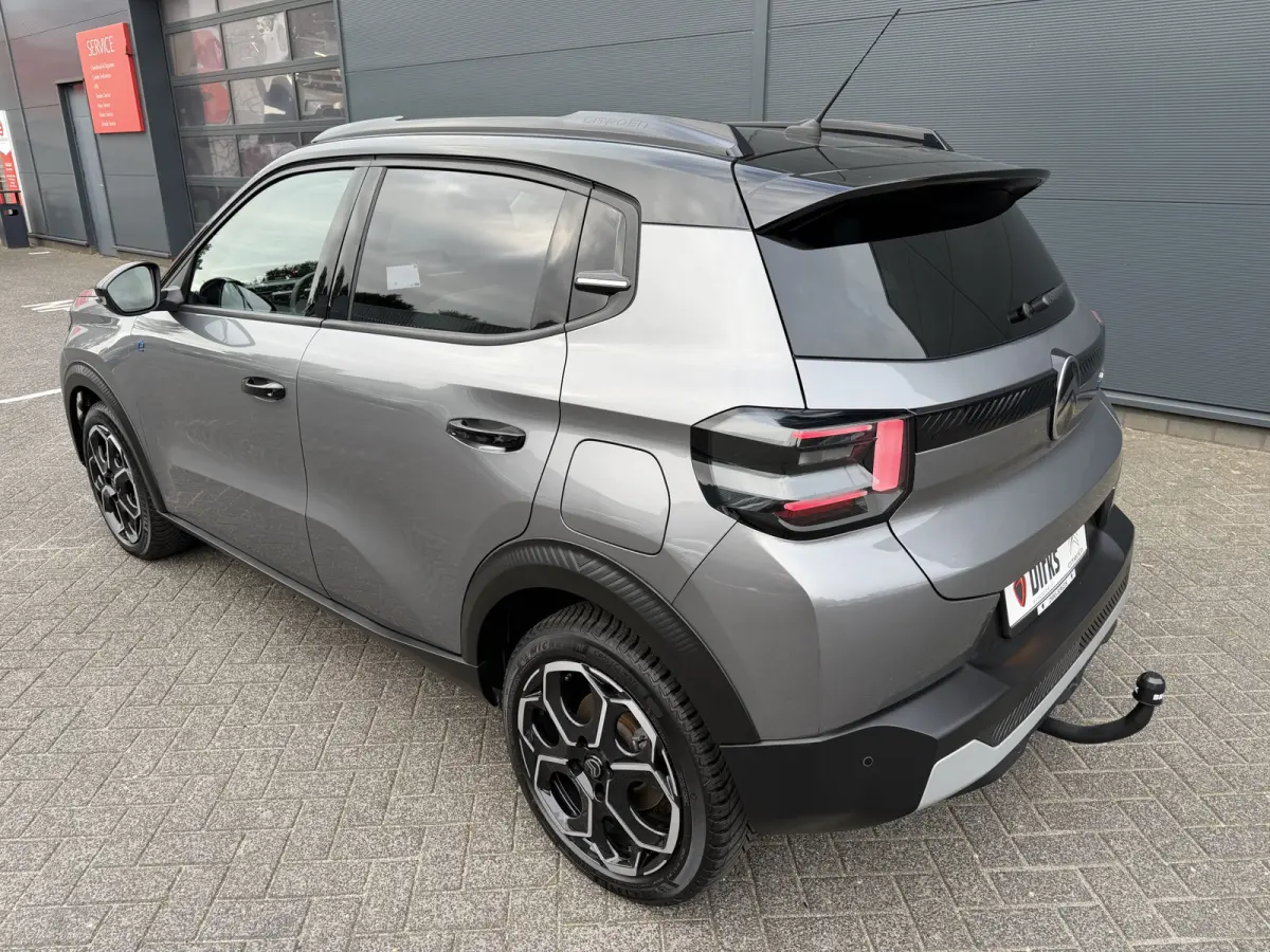 Max 113pk 44 kWh (Trekhaak - Camera - Automatische Airco - Navigatie - Apple Carplay - LED)