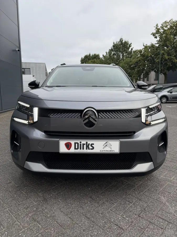 Max 113pk 44 kWh (Trekhaak - Camera - Automatische Airco - Navigatie - Apple Carplay - LED)