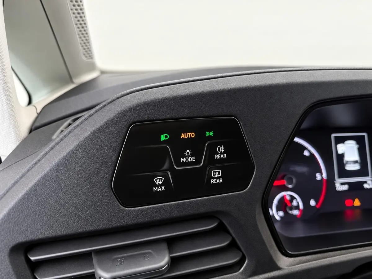 Maxi 2.0 TDI Trend Parkeerhulp Achter Cruise Control Airco Bluetooth Side BarsApp Connect Apple Carplay Android Auto