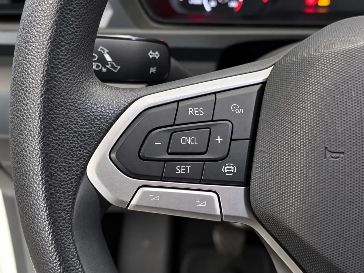 Maxi 2.0 TDI Trend Parkeerhulp Achter Cruise Control Airco Bluetooth Side BarsApp Connect Apple Carplay Android Auto