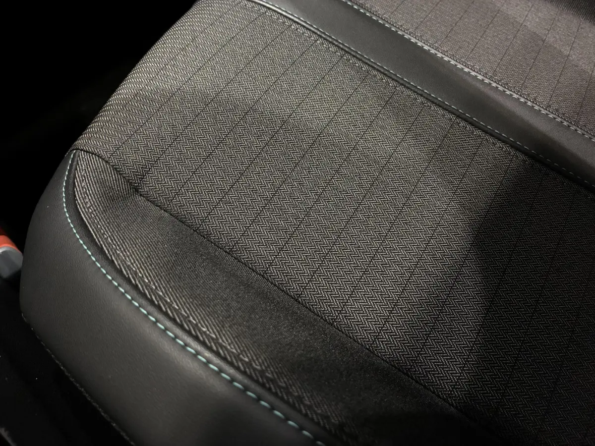 1.2 PureTech Allure Pack