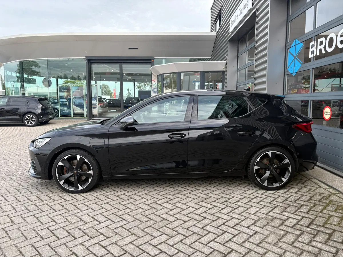 1.4 e-Hybrid 204 pk Essential 6-DSG | SoH 89,33% | Apple Carplay | Parkeersensoren | Cruise control adaptief |