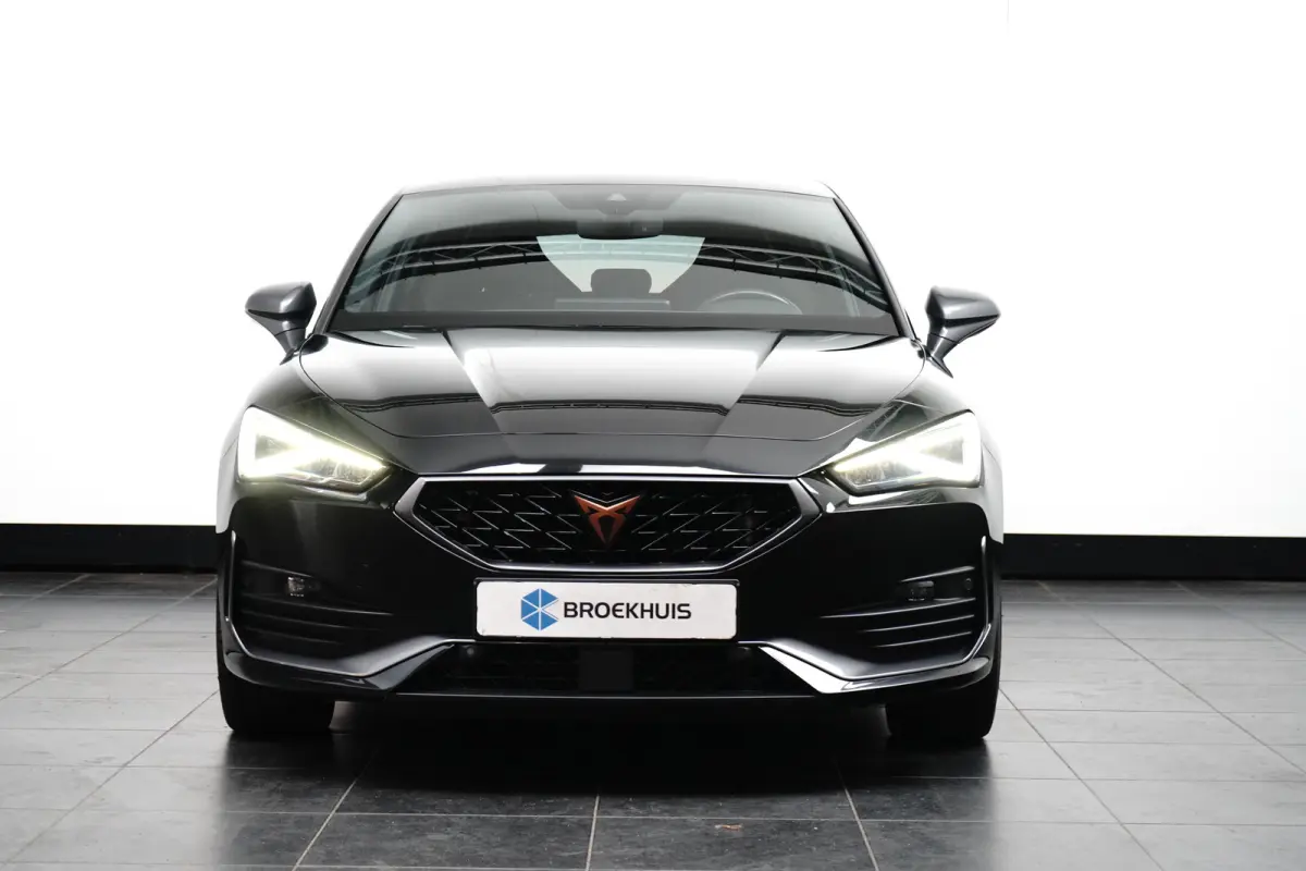 1.4 e-Hybrid 204 pk Essential 6-DSG | Apple Carplay | Parkeersensoren | Cruise control adaptief |