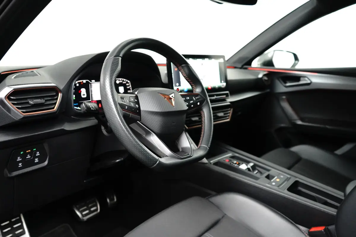 1.4 e-Hybrid 204 pk Essential 6-DSG | Apple Carplay | Parkeersensoren | Cruise control adaptief |