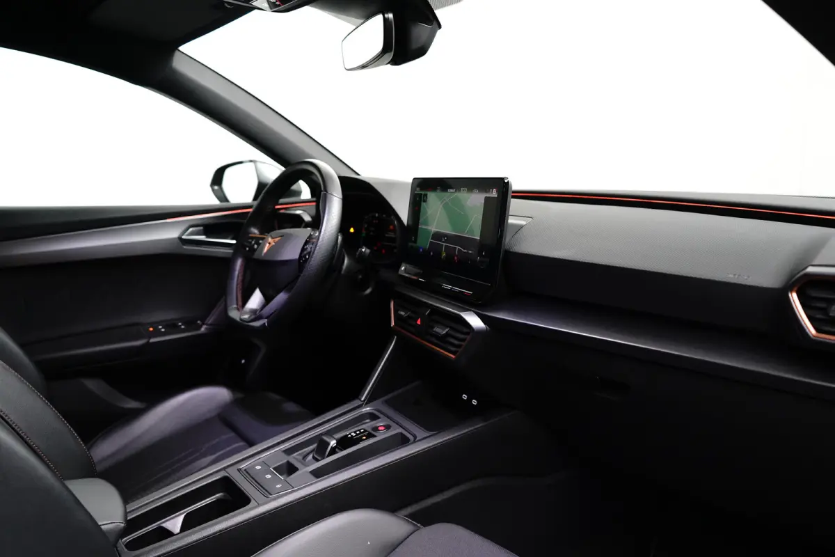 1.4 e-Hybrid 204 pk Essential 6-DSG | Apple Carplay | Parkeersensoren | Cruise control adaptief |