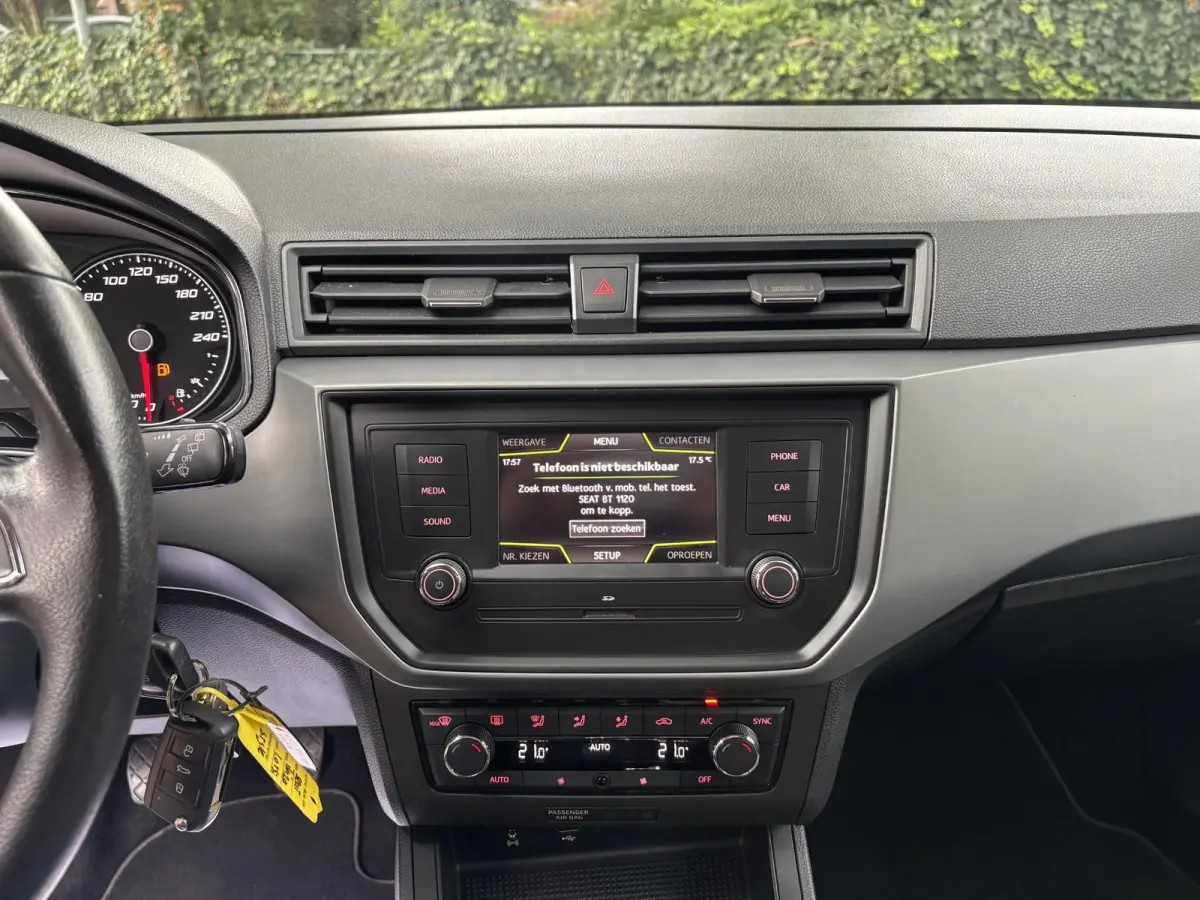 1.0 TSI Style|Bluetooth|PDC|Clima|Cruise Control