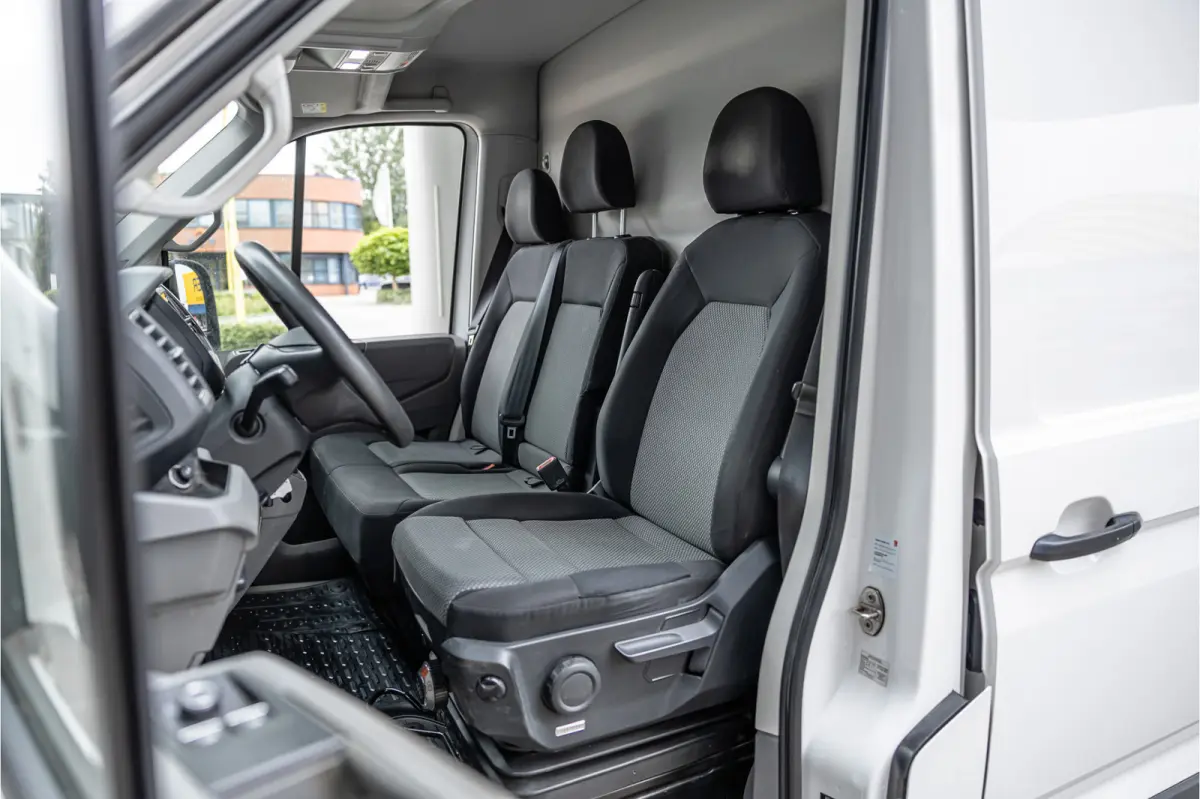 2.0 TDI 177PK L3H3 DSG | L+R Schuifdeur | Bi-Xenon | ACC | Standkachel | CarPlay | Camera | Trekhaak | Stoelverwarming | Nieuwe APK | Euro 6