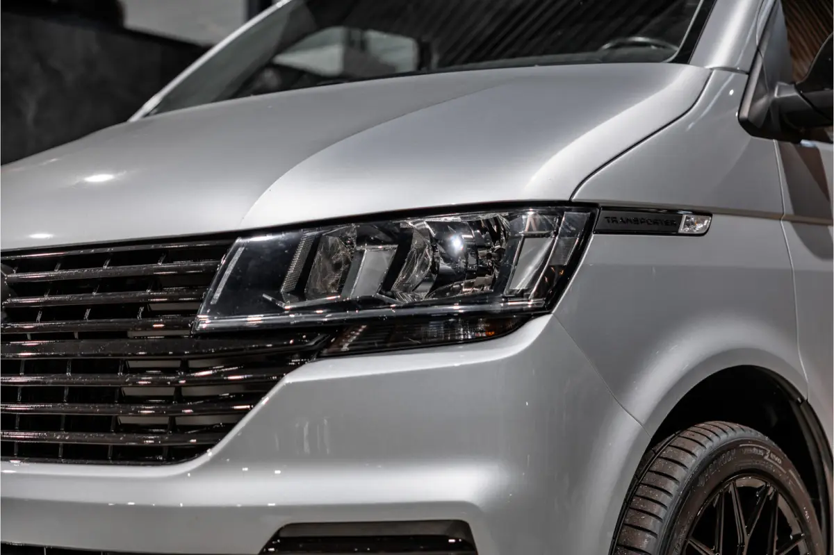 T6.1 2.0 TDI 150 PK L2H1 DSG | L+R Schuifdeur | ACC | CarPlay | Trekhaak | MF Stuur | 3-Zitter | DAB | Nieuwe APK