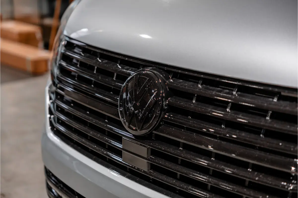 T6.1 2.0 TDI 150 PK L2H1 DSG | L+R Schuifdeur | ACC | CarPlay | Trekhaak | MF Stuur | 3-Zitter | DAB | Nieuwe APK