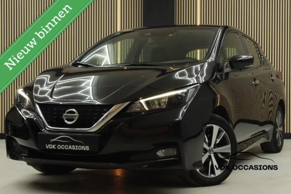Acenta 40 kWh |Keyless |Stoel/Stuur verw |Camera