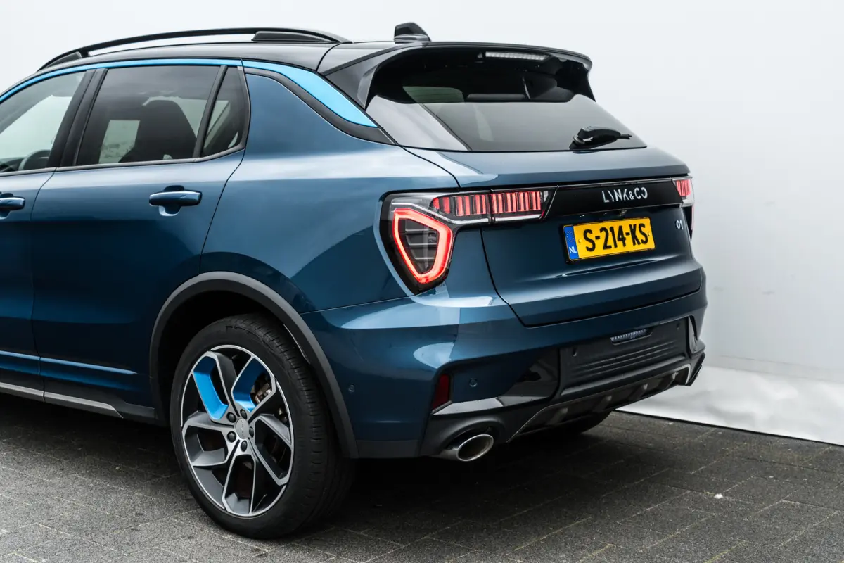 1.5 Plug-in Hybrid 262 Pk I Panoramadak I 75 km Elektrisch I 360 Camera I Full Map Navi I NL Auto I 20 inch. LMV l 1e eigenaar