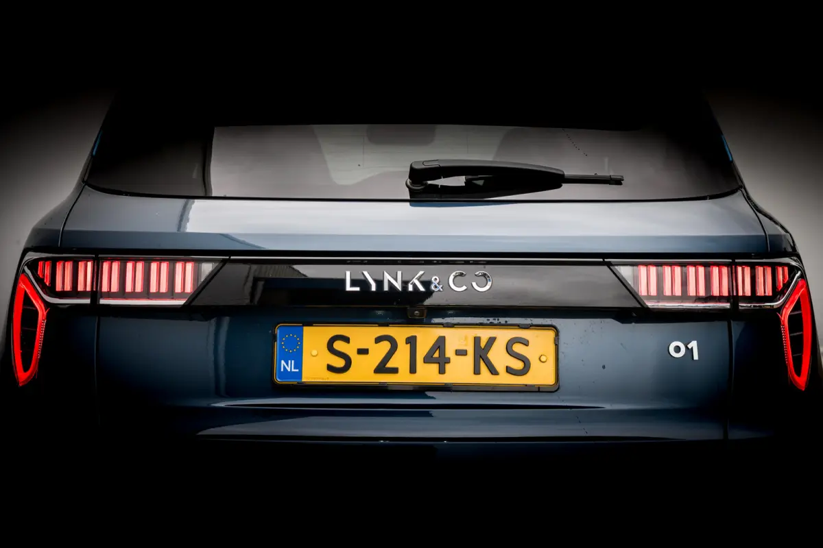 1.5 Plug-in Hybrid 262 Pk I Panoramadak I 75 km Elektrisch I 360 Camera I Full Map Navi I NL Auto I 20 inch. LMV l 1e eigenaar