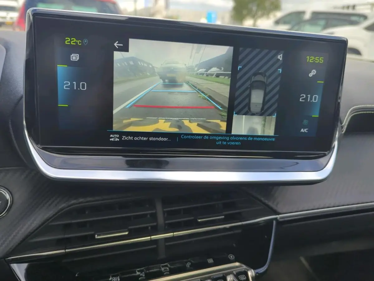 EV GT 350 50 kWh | Fase 3 laden | Panoramadak | Navigatie | Camera | Apple carplay | NL auto | Full LED |