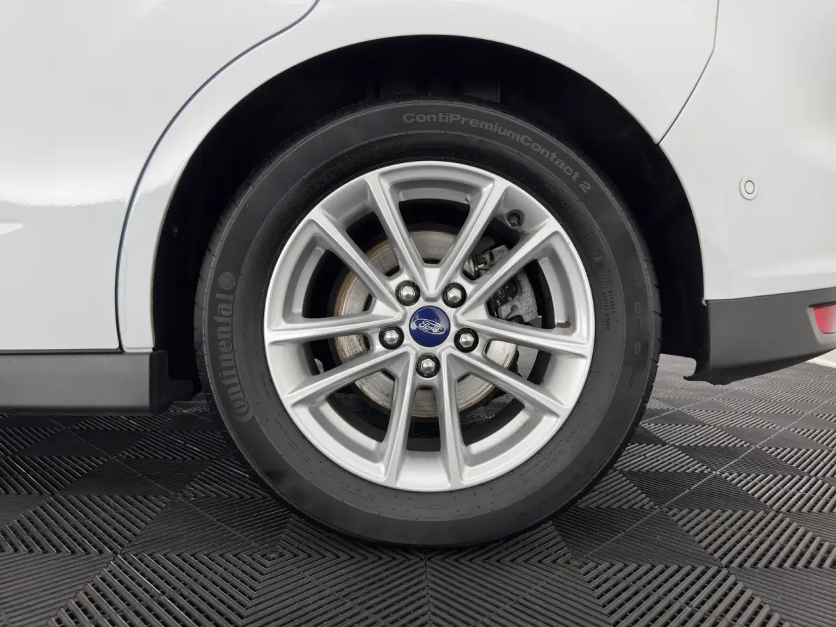 1.5 TDCi Titanium *NAVI-FULLMAP | HEATED-COMFORTSEATS | FORD-SYNC3 AUDIO | ECC | KEYLESS | CAMERA | PDC | CRUISE | PRIVACYGLASS | 16''ALU*