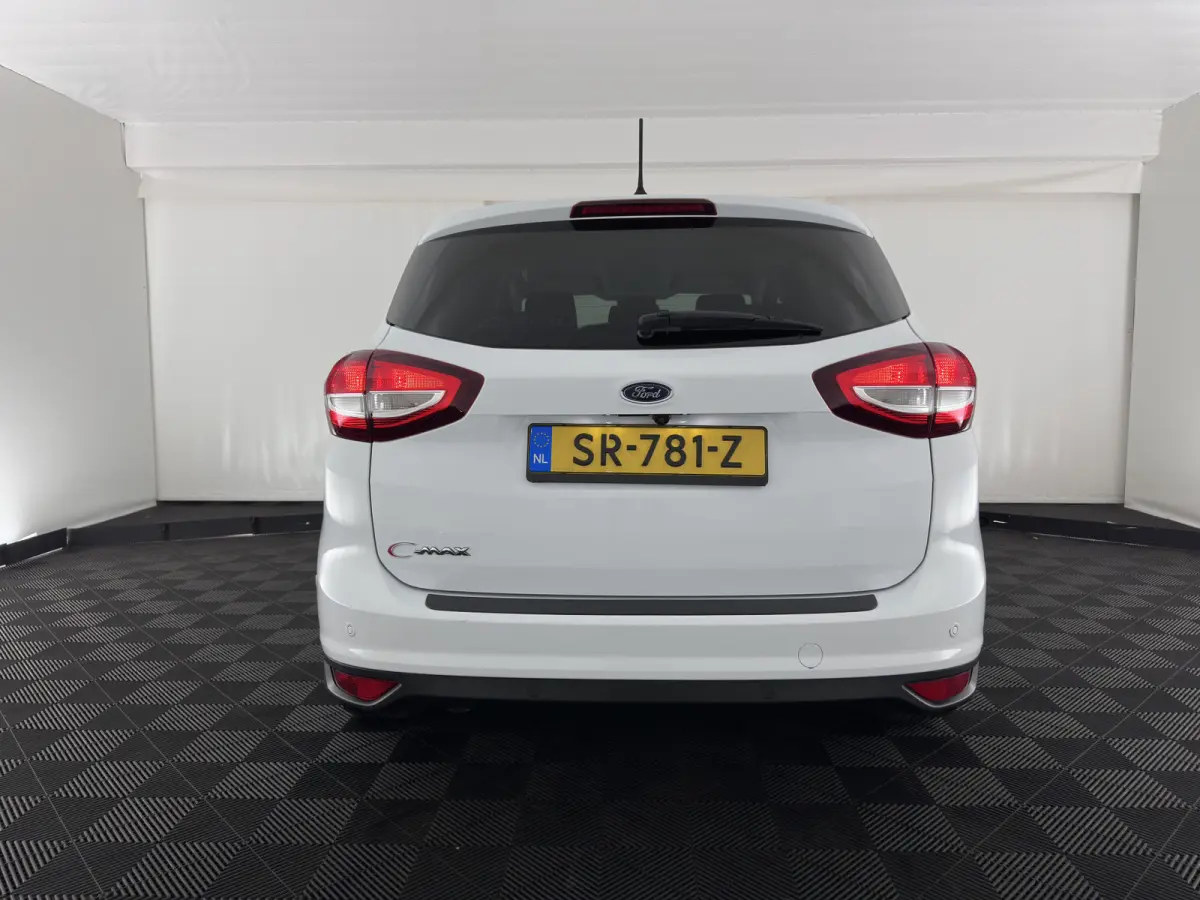 1.5 TDCi Titanium *NAVI-FULLMAP | HEATED-COMFORTSEATS | FORD-SYNC3 AUDIO | ECC | KEYLESS | CAMERA | PDC | CRUISE | PRIVACYGLASS | 16''ALU*
