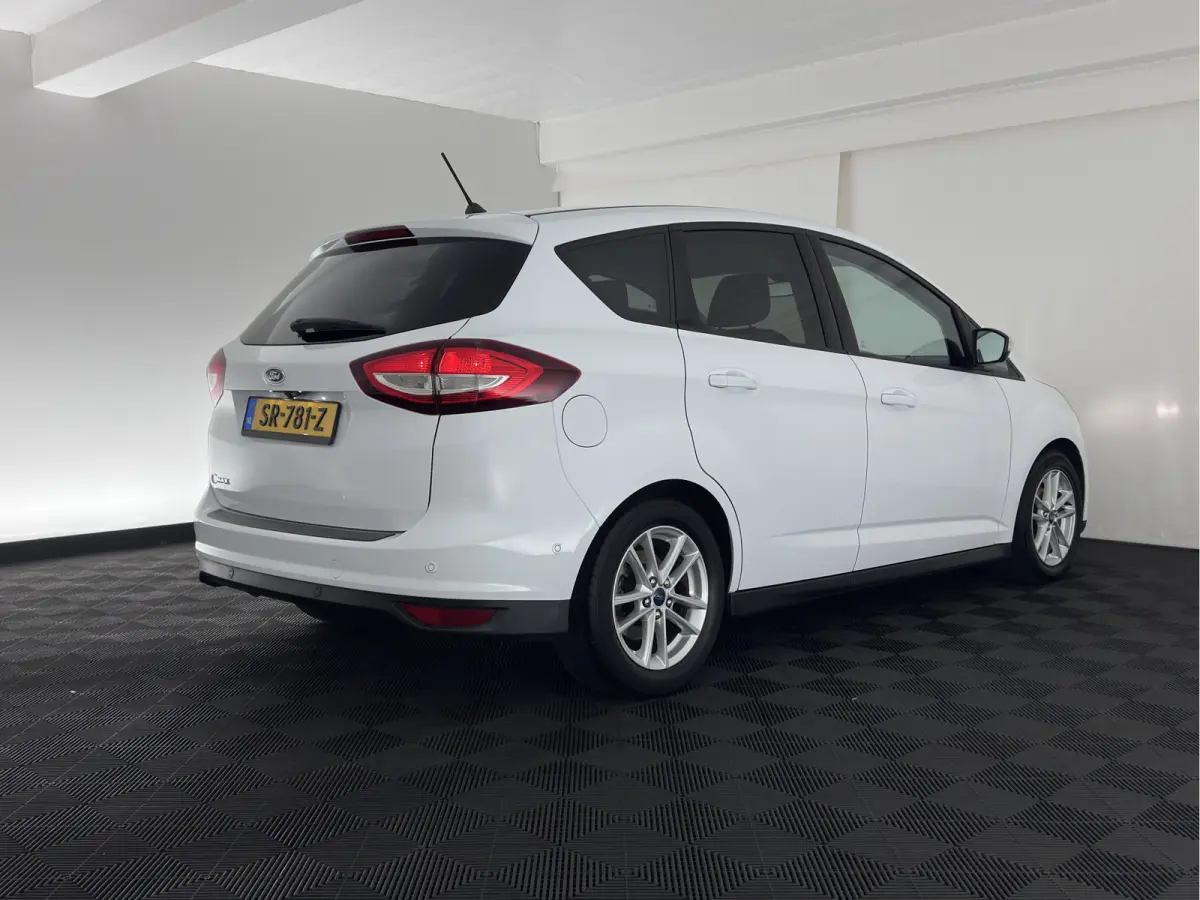 1.5 TDCi Titanium *NAVI-FULLMAP | HEATED-COMFORTSEATS | FORD-SYNC3 AUDIO | ECC | KEYLESS | CAMERA | PDC | CRUISE | PRIVACYGLASS | 16''ALU*