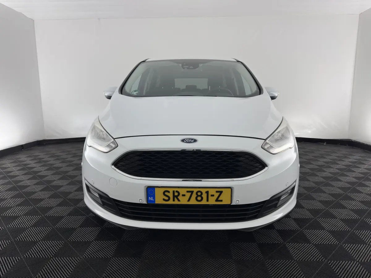 1.5 TDCi Titanium *NAVI-FULLMAP | HEATED-COMFORTSEATS | FORD-SYNC3 AUDIO | ECC | KEYLESS | CAMERA | PDC | CRUISE | PRIVACYGLASS | 16''ALU*