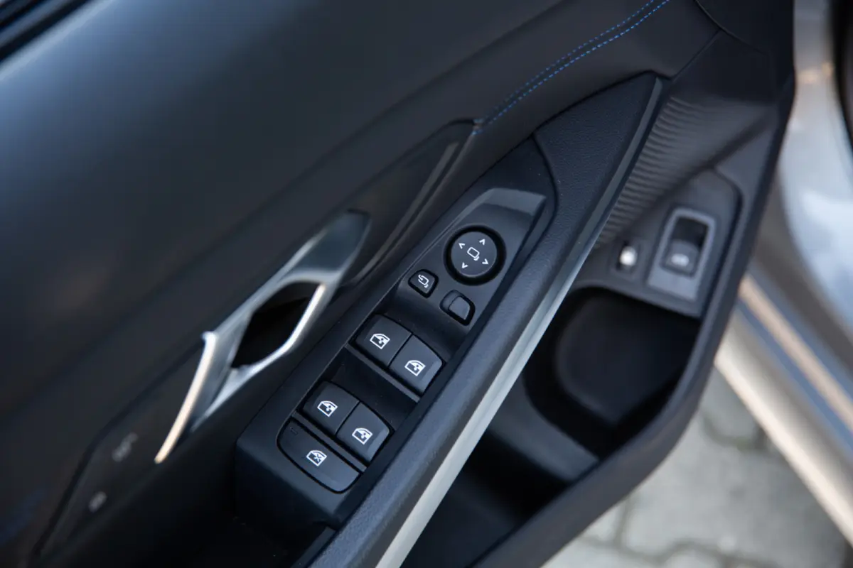 330e M-Sport , Adap. cruise, Stuur/stoelverwarming, Laser