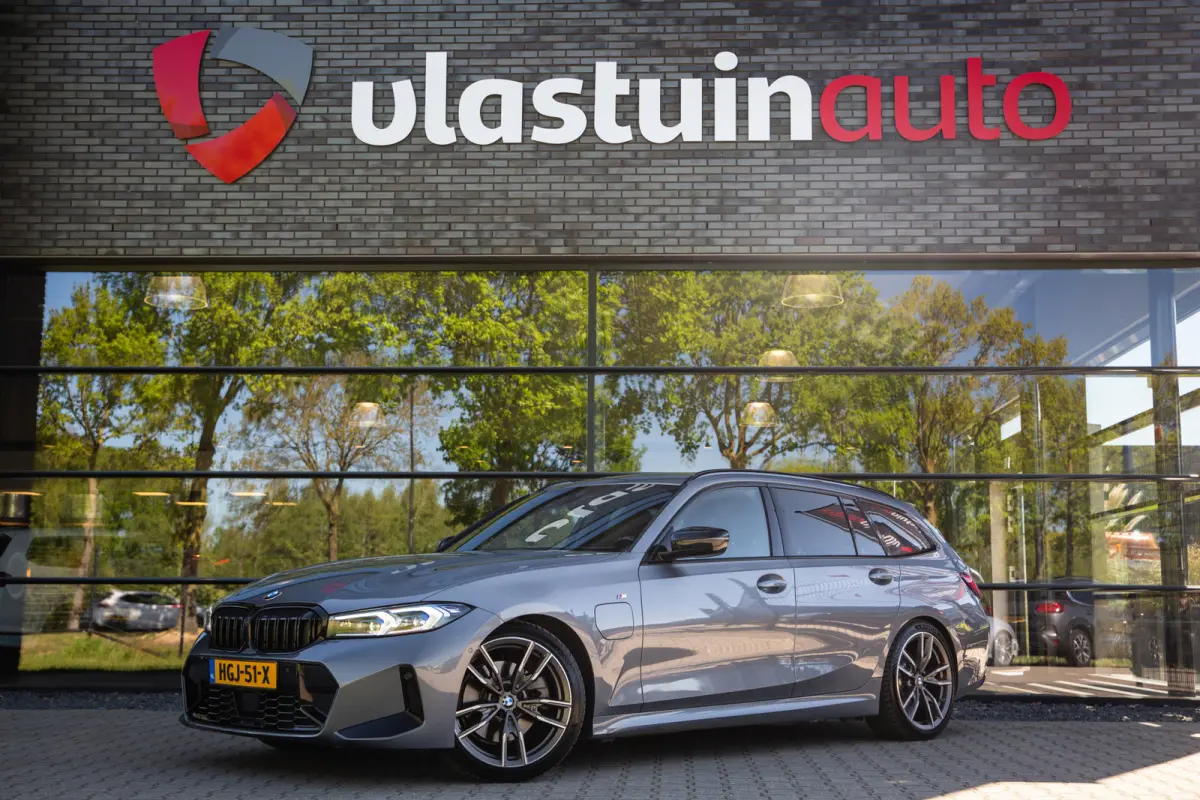 330e M-Sport , Adap. cruise, Stuur/stoelverwarming, Laser