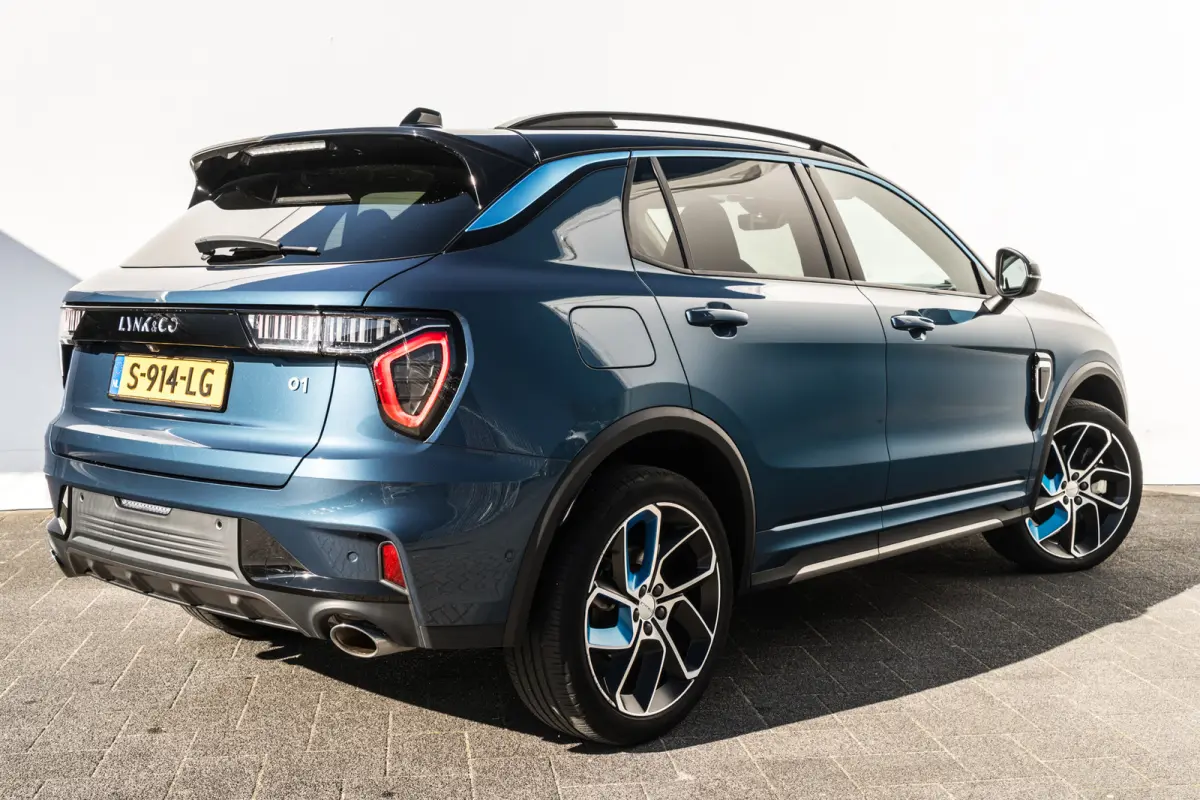1.5 Plug-in Hybrid 262 Pk | Panoramadak | 75 km Elektrisch | 360 Camera | Full Map Navi | NL Auto | 20 inch. LMV | 1e eigenaar