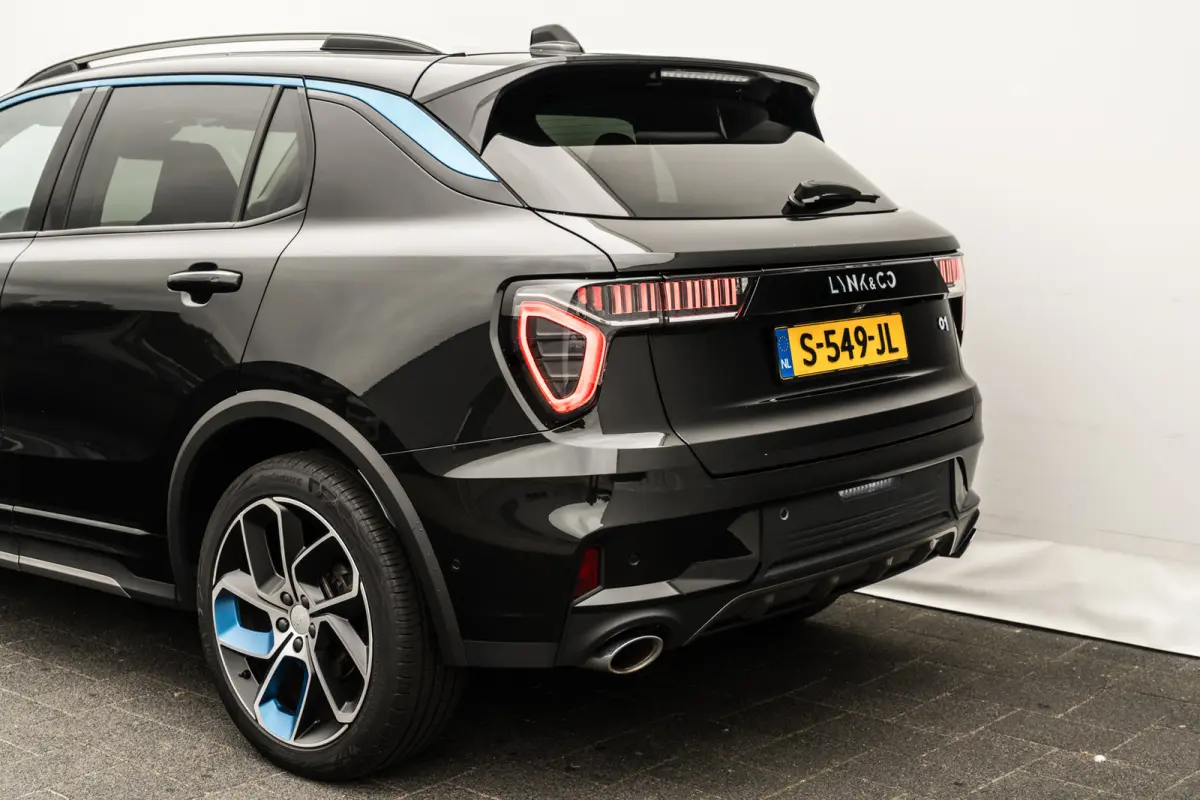 1.5 Plug-in Hybrid 262 Pk | 360 Camera | Panoramadak | 75 km Elektrisch | Full Map Navi | NL Auto | 20 inch. LMV | 1e eigenaar