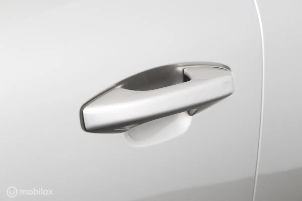 Pro | | 360° CAMERA | ADAPTIVE CRUISE | HARMAN KARDON