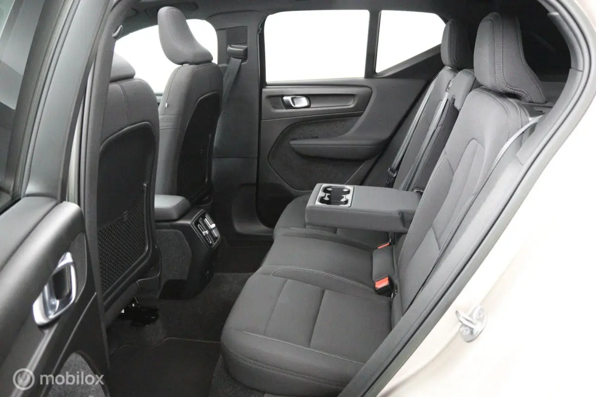 Pro | | 360° CAMERA | ADAPTIVE CRUISE | HARMAN KARDON