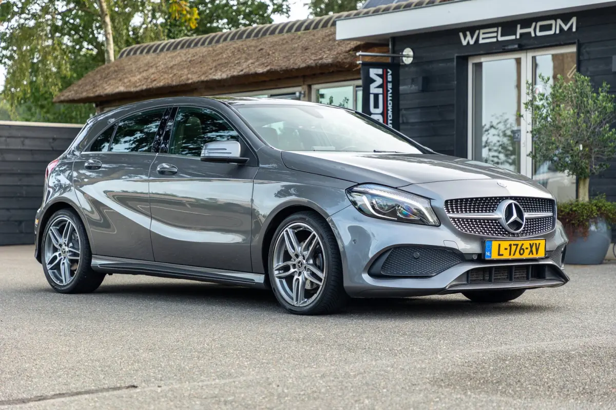 180 Prestige Automaat I Panoramadak I AMG Styling I Led I Camera I Stoelverwarming I Zeer netjes