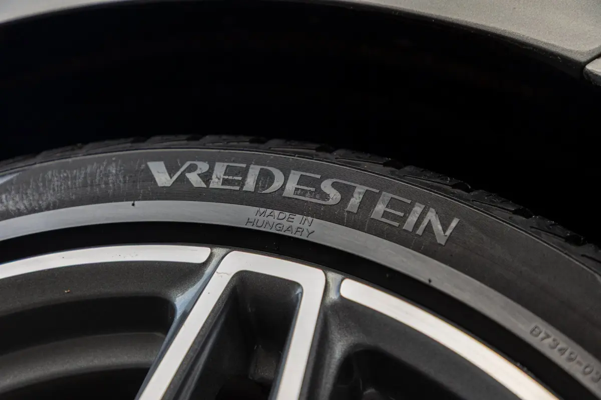 180 Prestige Automaat I Panoramadak I AMG Styling I Led I Camera I Stoelverwarming I Zeer netjes