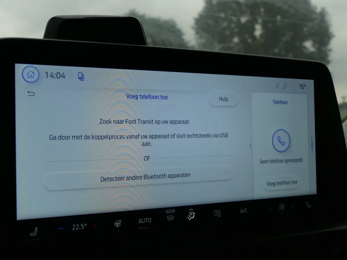 320 L1H1 Trend 71 kWh 218pk | Camera | LED | CarPlay/Android Auto | Stoel/Stuurverwarming | Bijrijdersbank | Voorruit Verwarming