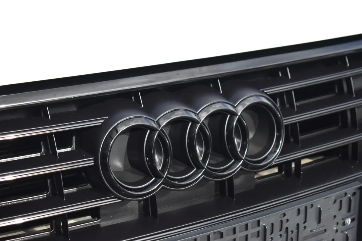 50 TFSI e quattro Business edition