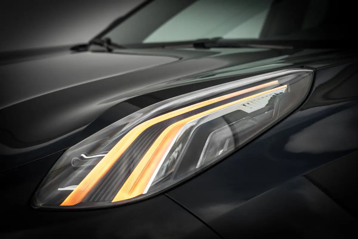 1.5 Plug-in Hybrid 262 Pk I Black Pack | 360 Camera | Panoramadak I 75 km Elektrisch I Infinity Audio Full Map Navi I NL Auto I 20 inch. LMV l 1e eigenaar