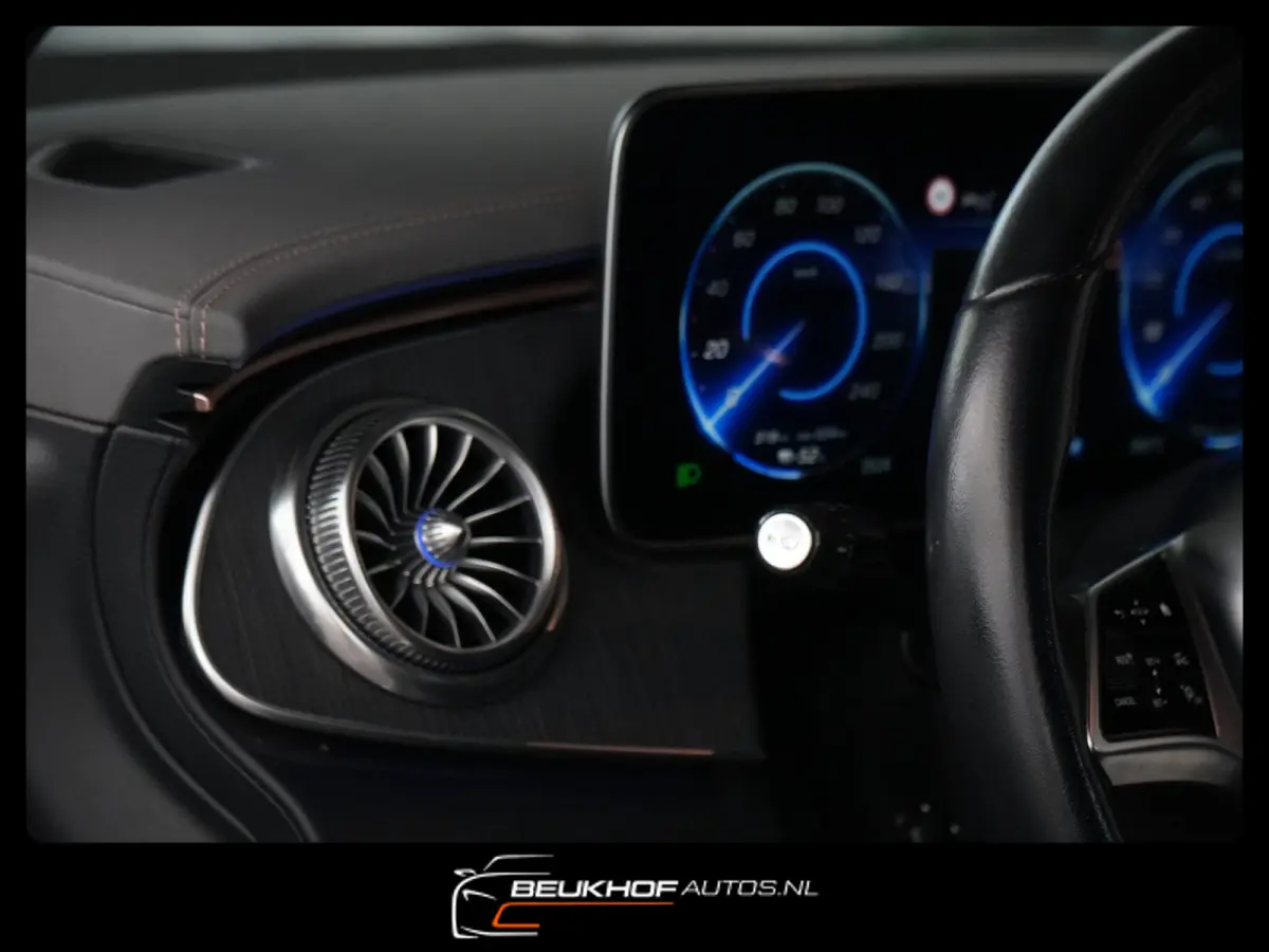 350+ Luxury 89 kWh Trekhaak Camera Navi