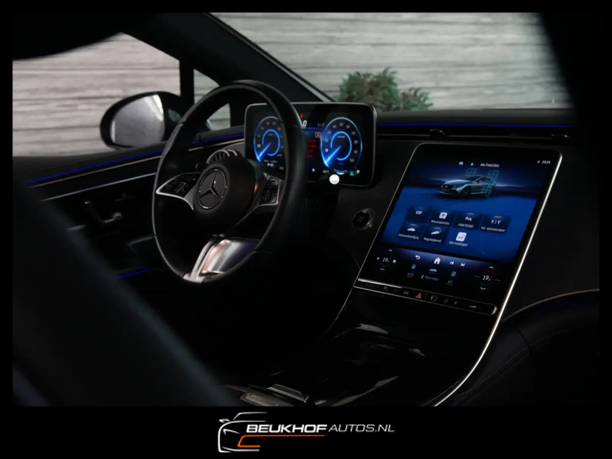 350+ Luxury 89 kWh Trekhaak Camera Navi