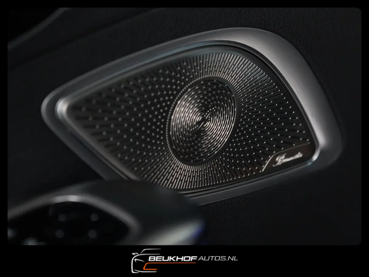 350+ Luxury 89 kWh Trekhaak Camera Navi