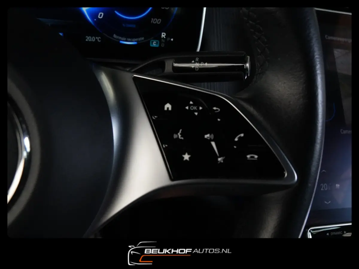 350+ Luxury 89 kWh Trekhaak Camera Navi