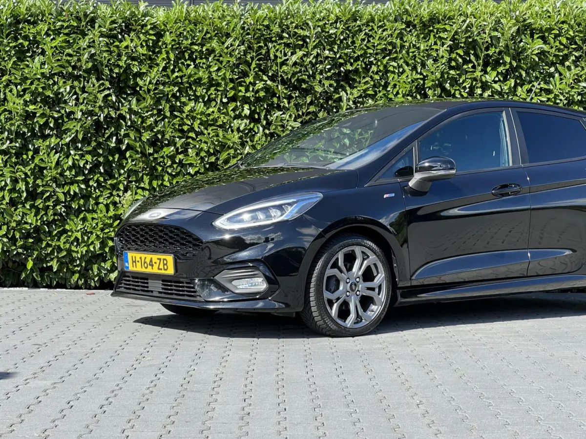 1.0 EcoBoost, ST-LINE, NAVIGATIE, CRUISE CONTROL, CLIMATE CONTROL, STOEL/STUURVERWARMING, KEYLESS, PDC, LED, LICHTMETAAL 17"