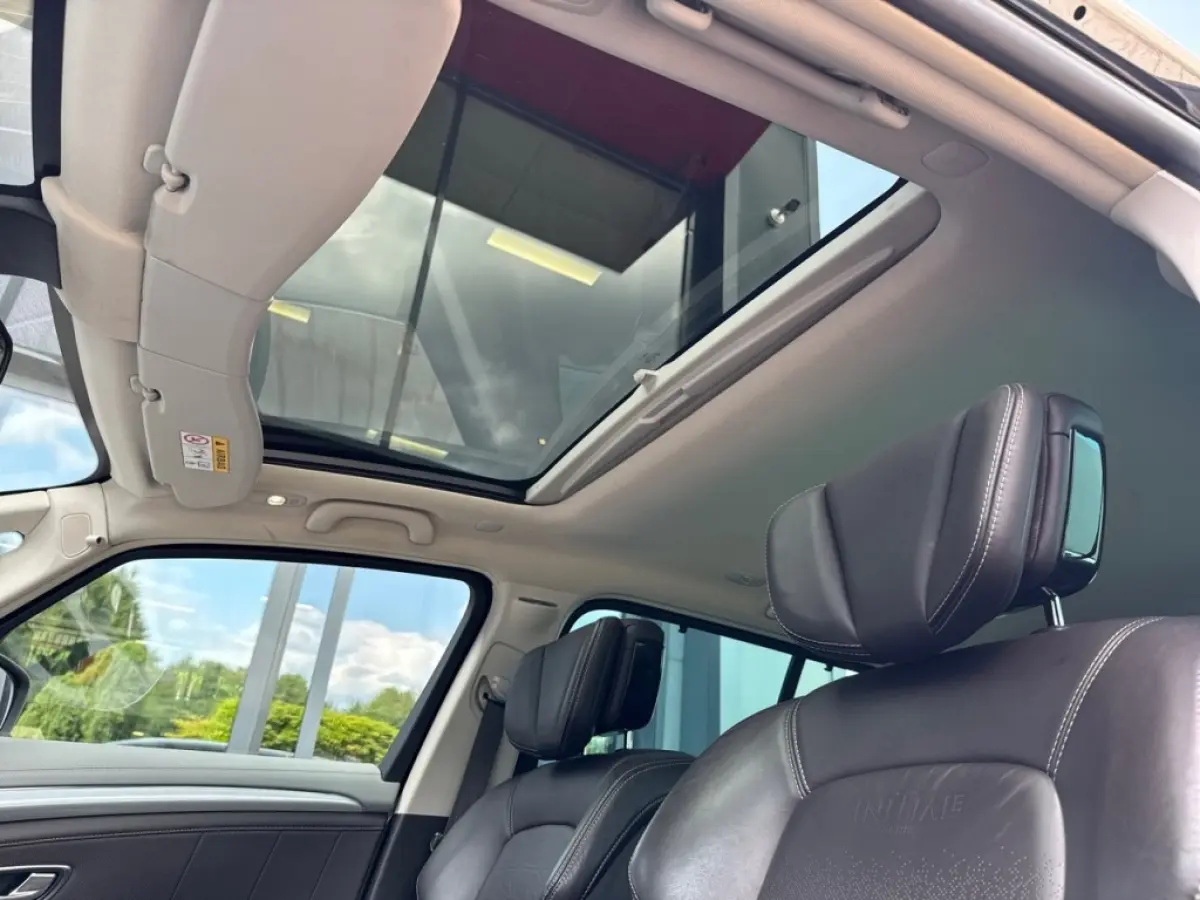 1.6 dCi INITIALE PARIS 7PERS. TREKHAAK/CAMERA/ELEK-KLEP/LEDER/BOSE/ACC/STOELVERW