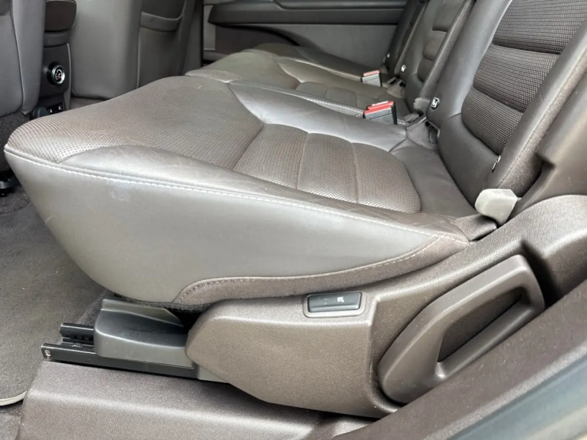 1.6 dCi INITIALE PARIS 7PERS. TREKHAAK/CAMERA/ELEK-KLEP/LEDER/BOSE/ACC/STOELVERW