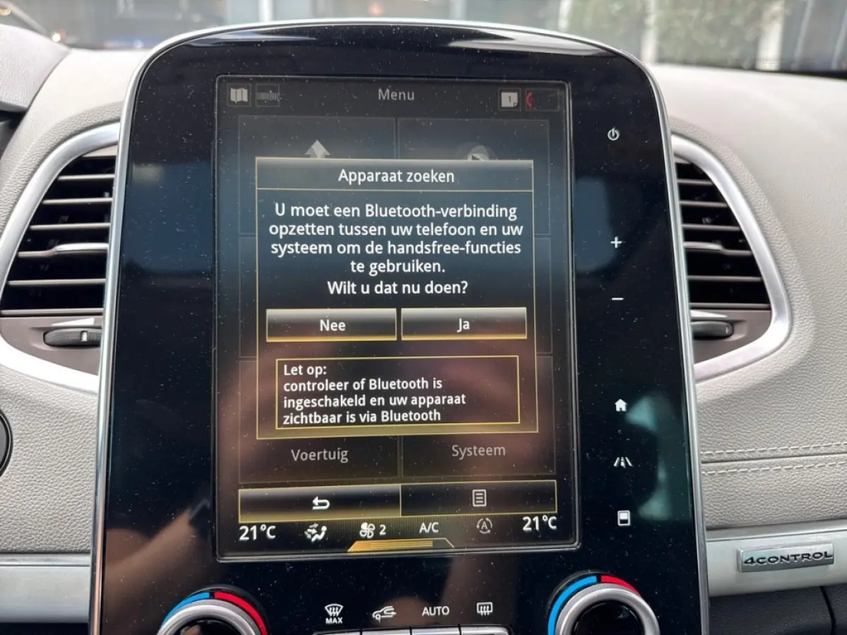 1.6 dCi INITIALE PARIS 7PERS. TREKHAAK/CAMERA/ELEK-KLEP/LEDER/BOSE/ACC/STOELVERW