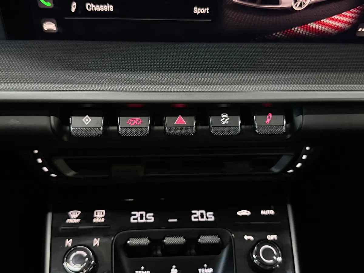 3.0 Carrera, Sport Chrono, Panoramadak, Bose